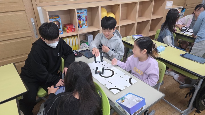 f0edc1a8e89f59a36d0e4f9aa0f71083_1761010368_356.jpg f0edc1a8e89f59a36d0e4f9aa0f71083_1761010368_356.jpg