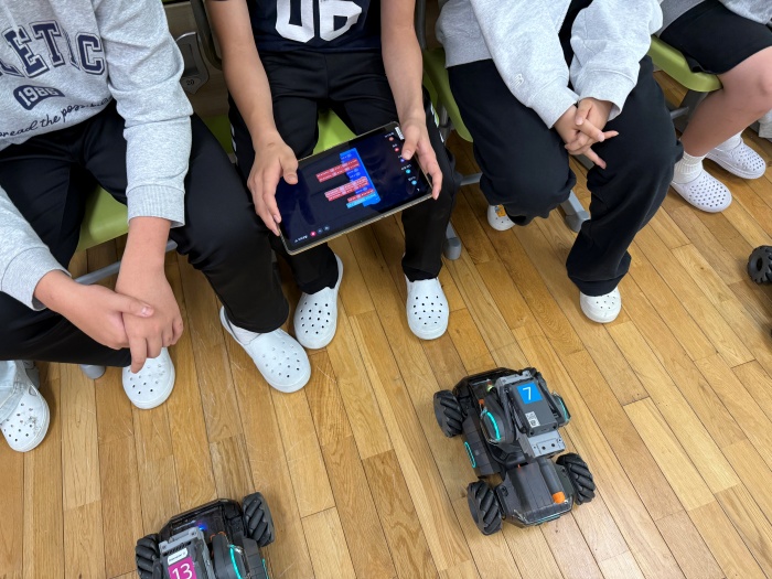 f0edc1a8e89f59a36d0e4f9aa0f71083_1761028549_8466.jpg f0edc1a8e89f59a36d0e4f9aa0f71083_1761028549_8466.jpg