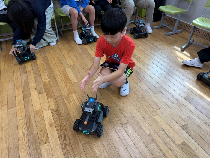 f0edc1a8e89f59a36d0e4f9aa0f71083_1761029090_8015.jpg f0edc1a8e89f59a36d0e4f9aa0f71083_1761029090_8015.jpg