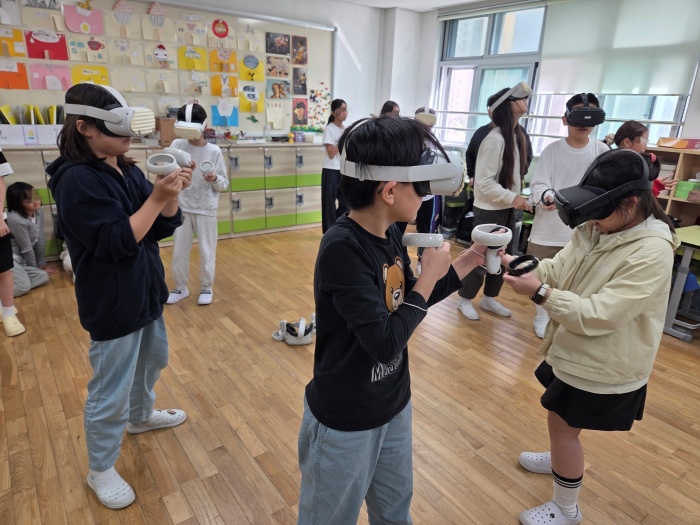 f0edc1a8e89f59a36d0e4f9aa0f71083_1761031950_0854.jpg f0edc1a8e89f59a36d0e4f9aa0f71083_1761031950_0854.jpg